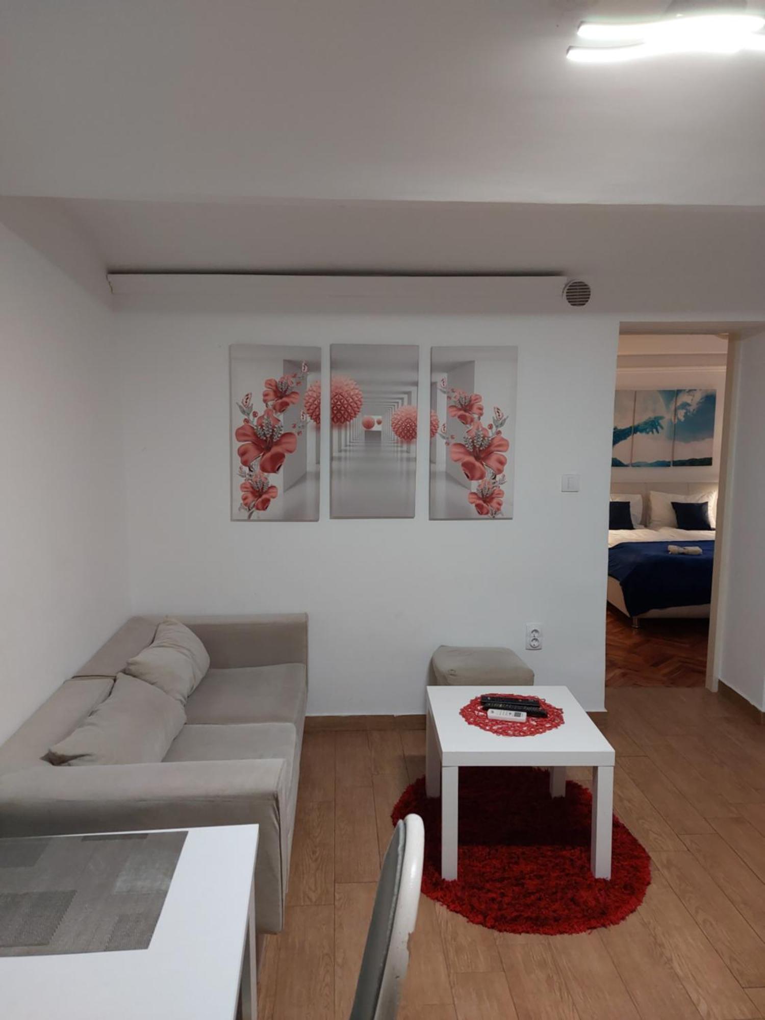 Inter Apartment Belgrade With Free Parking Exterior photo